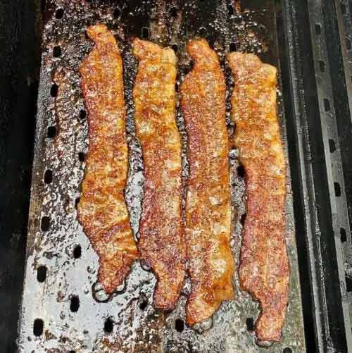 Photo of Bacon - uber crispy, no flareups, on the flat side